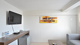 Hotel Aqua Vibes-Deluxe-Room-5