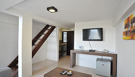 Hotel Aqua Vibes-Deluxe-Room-6