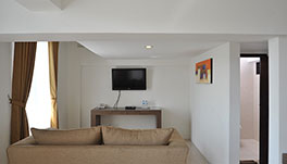 Hotel Aqua Vibes-Suite-Room-6